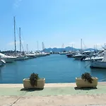 Mit 6 Schlafzimmern In Gehweite Zu Port By Interhome Holiday home *