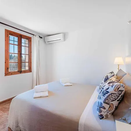 Mit 6 Schlafzimmern In Gehweite Zu Port By Interhome